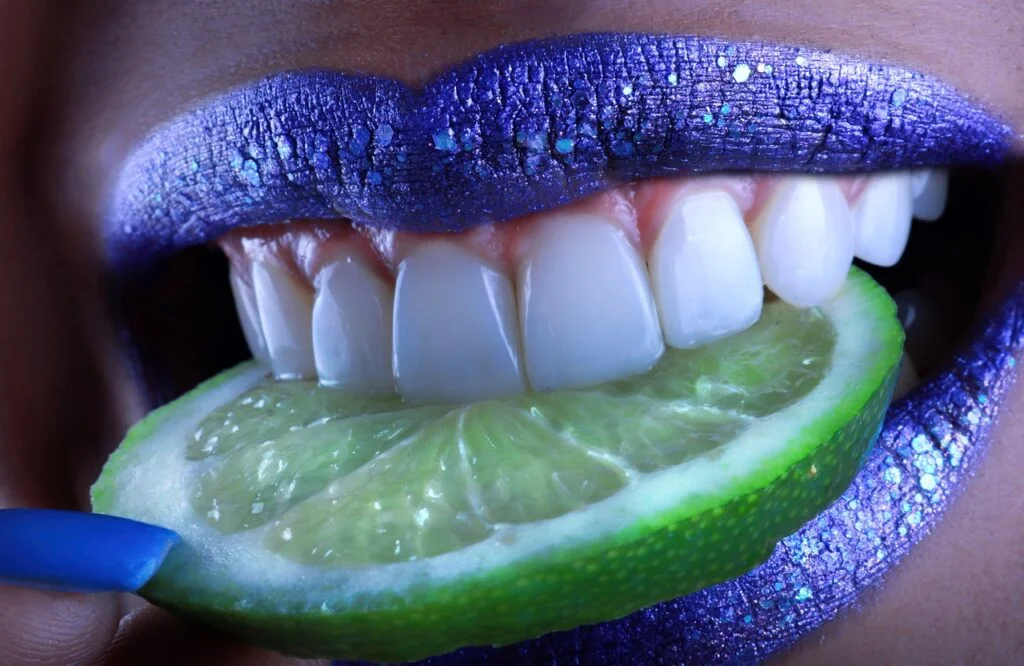lemon, acid, to bite-4920227.jpg